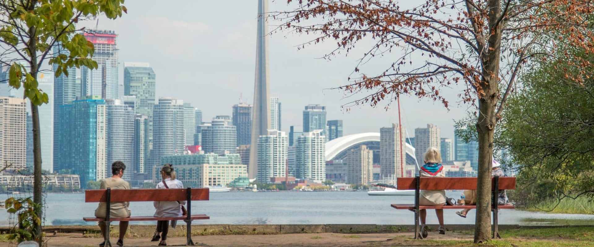 Making Friends and Socializing in British Columbia: A Guide to Relocating to Canada
